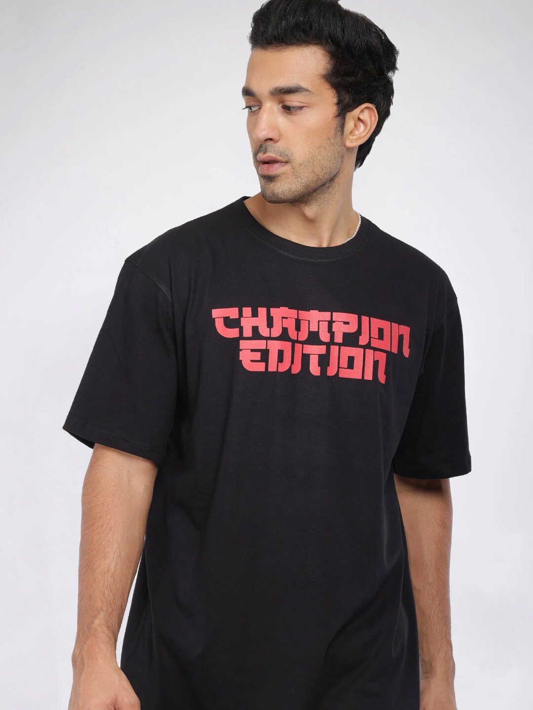 

Bonkers Corner Street Fighter Printed Drop Shoulder Cotton Loose Fit T-shirt, Black