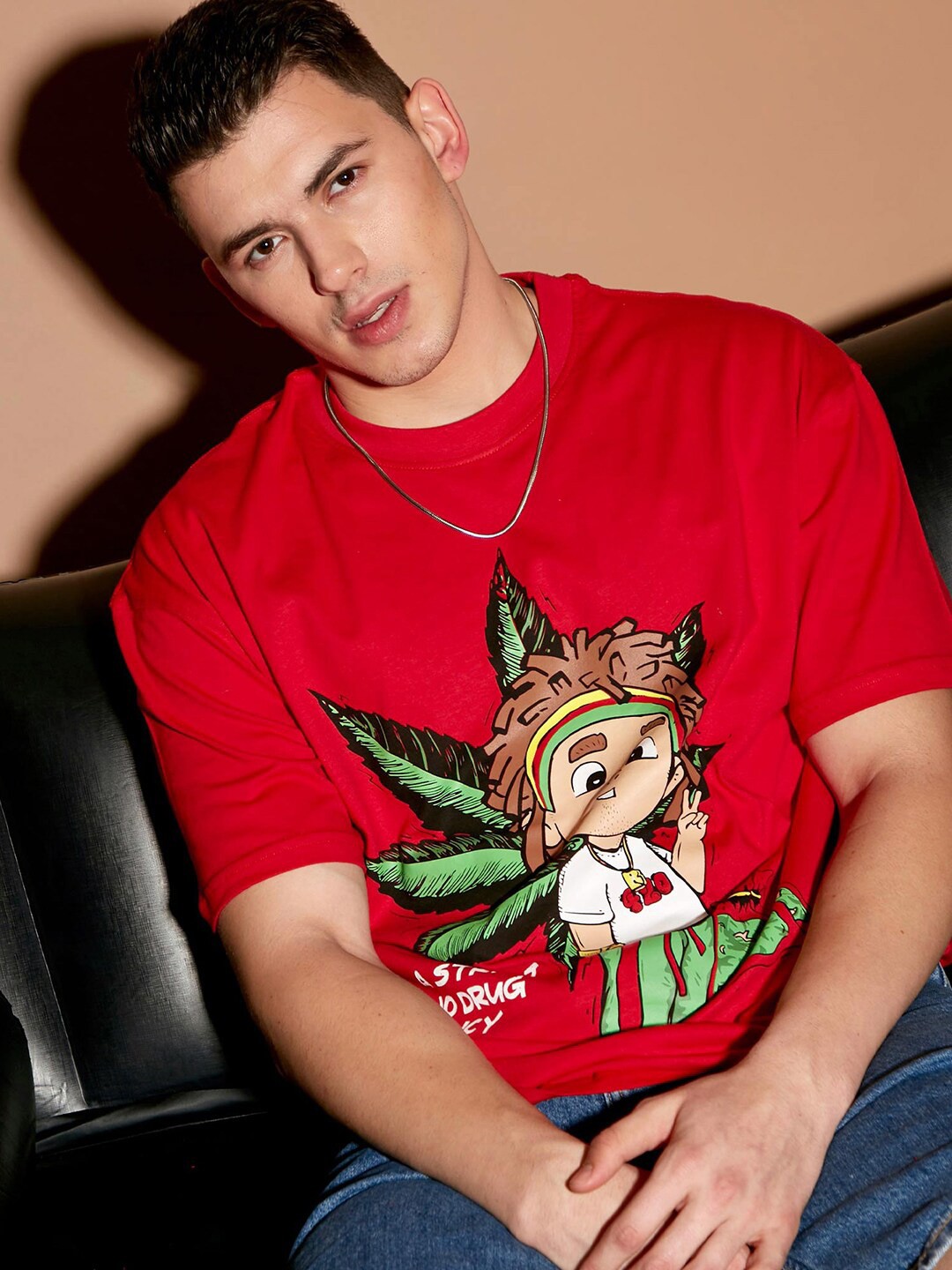 

Bonkers Corner Red Graphic Printed Drop Shoulder Cotton Oversize Fit T-shirt
