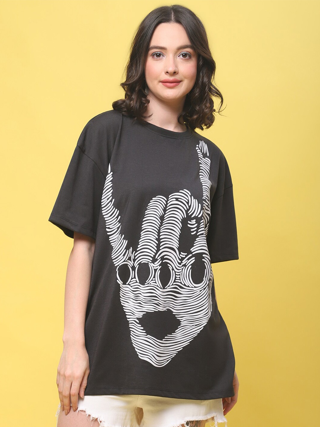 

DOOR74 Graphic Printed Drop Shoulder Cotton Loose Fit T-shirt, Black