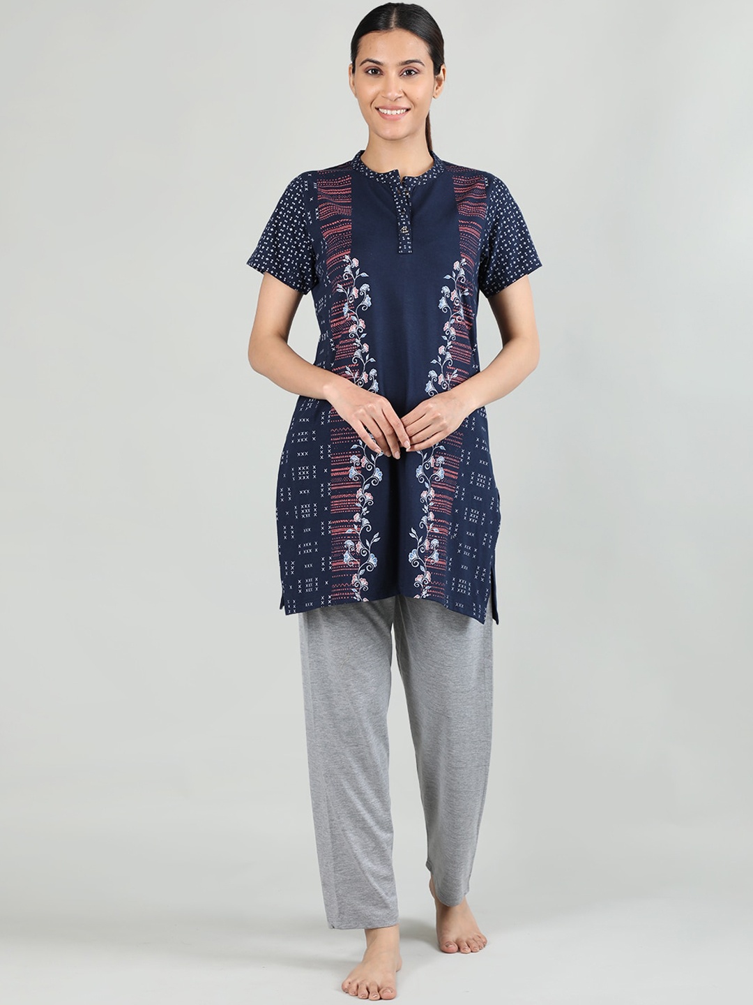 

Duchess Floral Printed Night Suit, Navy blue