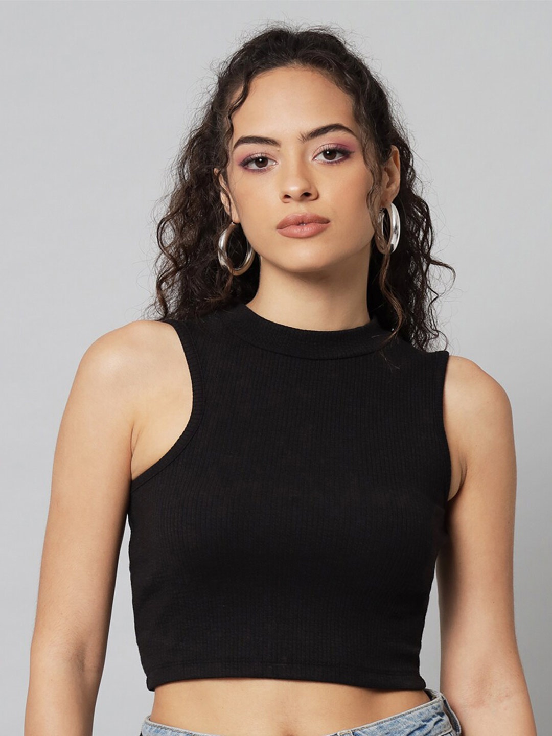 

GUTI Round Neck Sleeveless Cotton Crop Top, Black