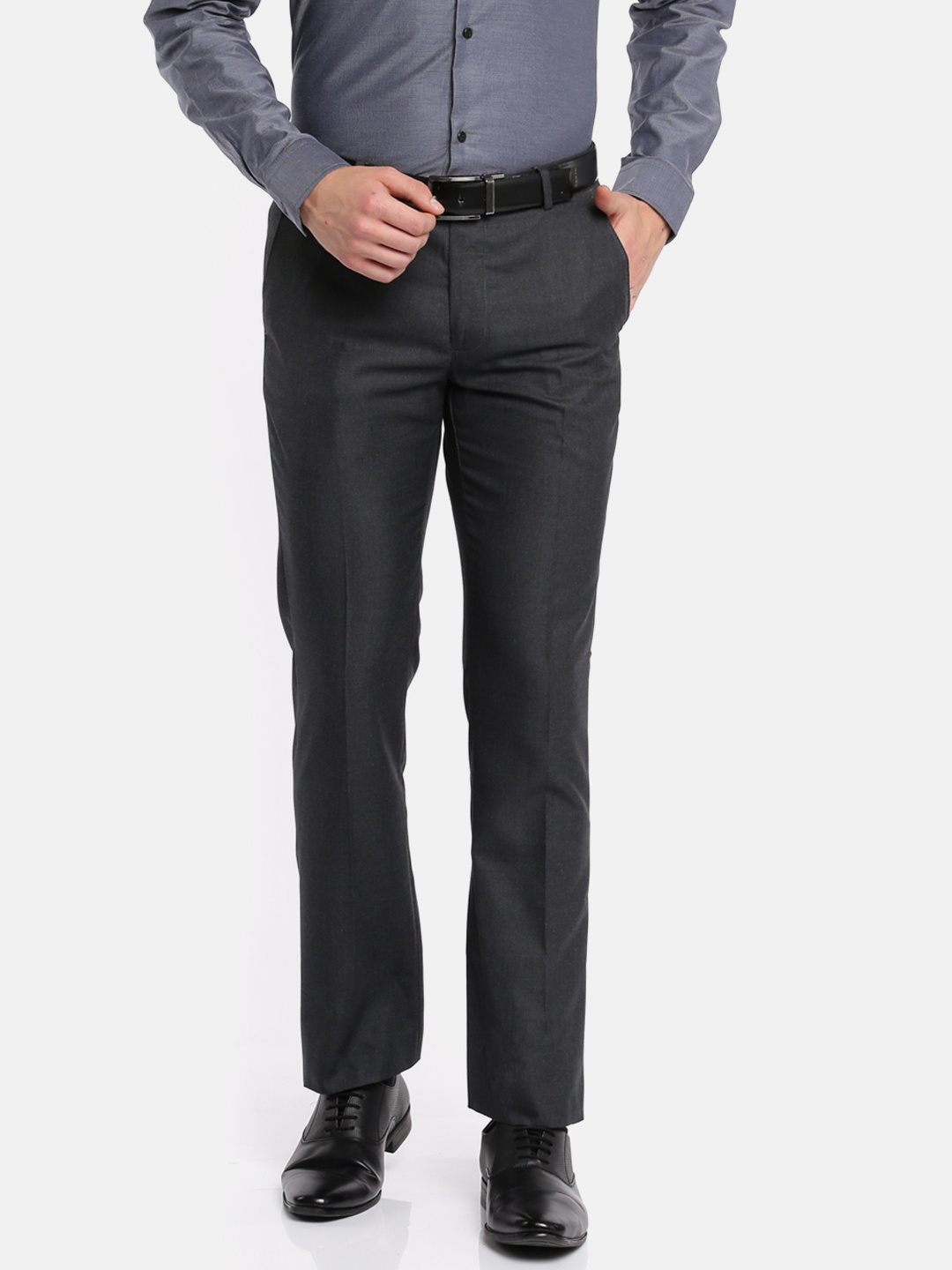 

Arrow Men Charcoal Grey Slim Fit Solid Formal Trousers