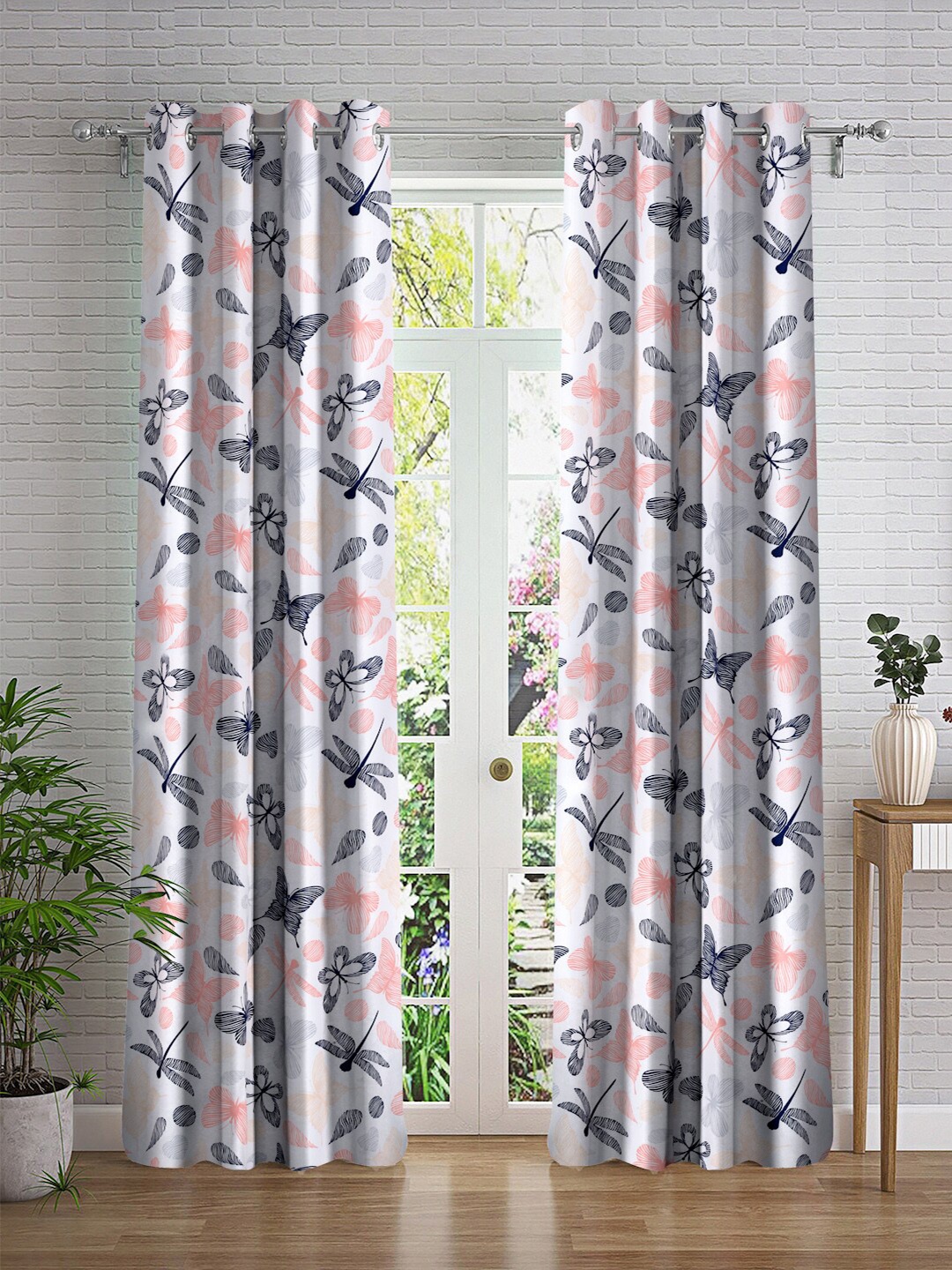 

Cortina White & Pink 2 Pieces Abstract Printed Door Curtains