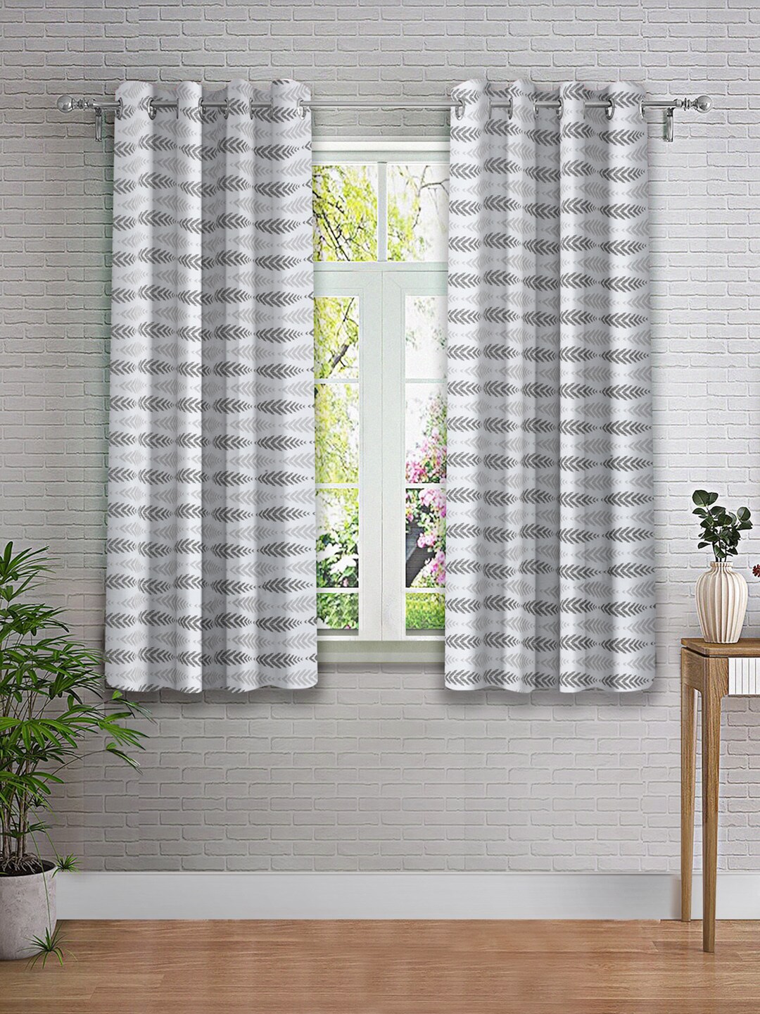 

Cortina White & Grey 2 Pieces Printed Sheer Window Curtains
