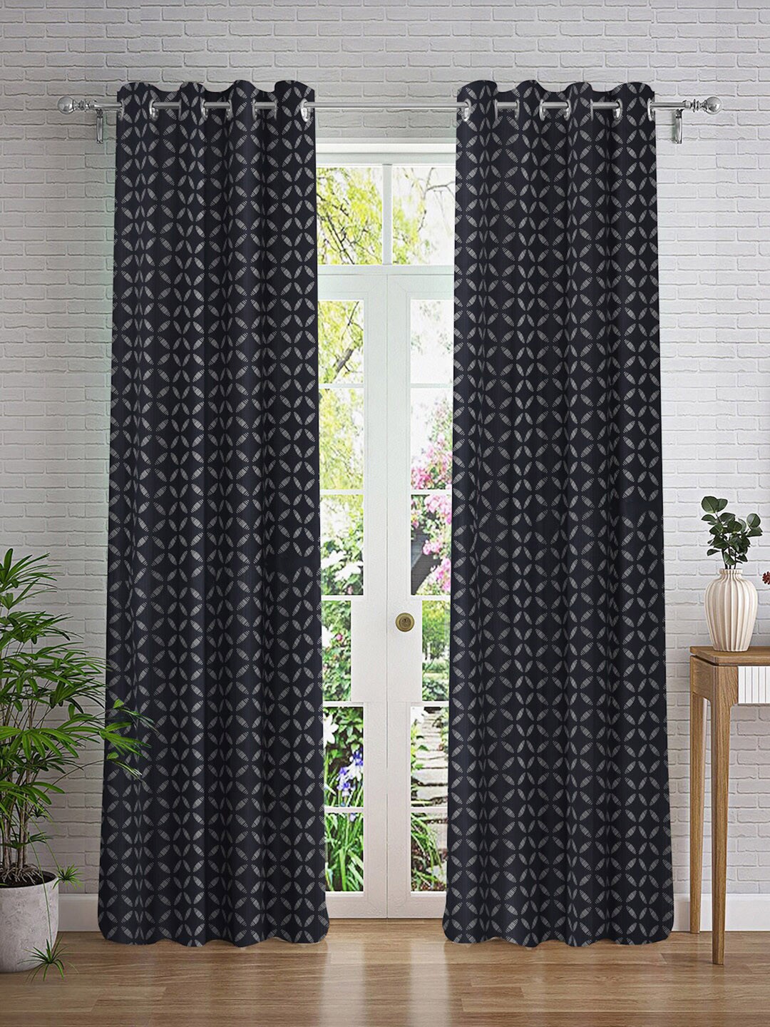 

Cortina Black & White 2 Pieces Abstract Printed Door Curtains