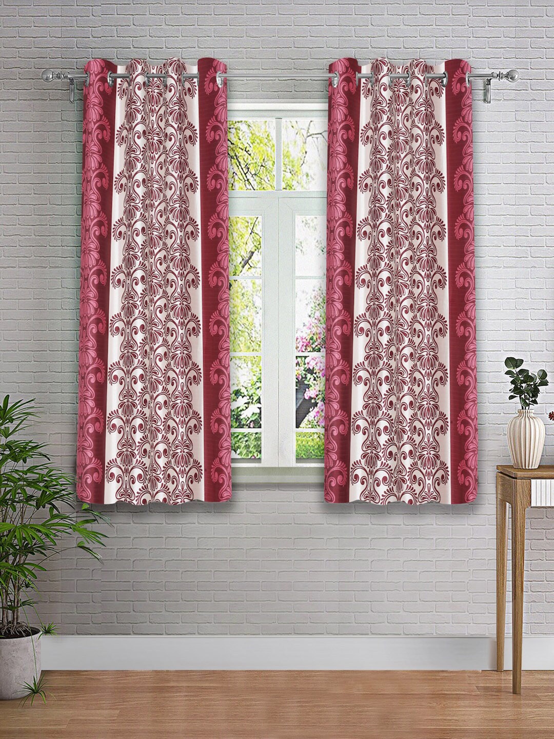 

Cortina Pink & Cream-Coloured 2 Pieces Ethnic Motifs Printed Window Curtains