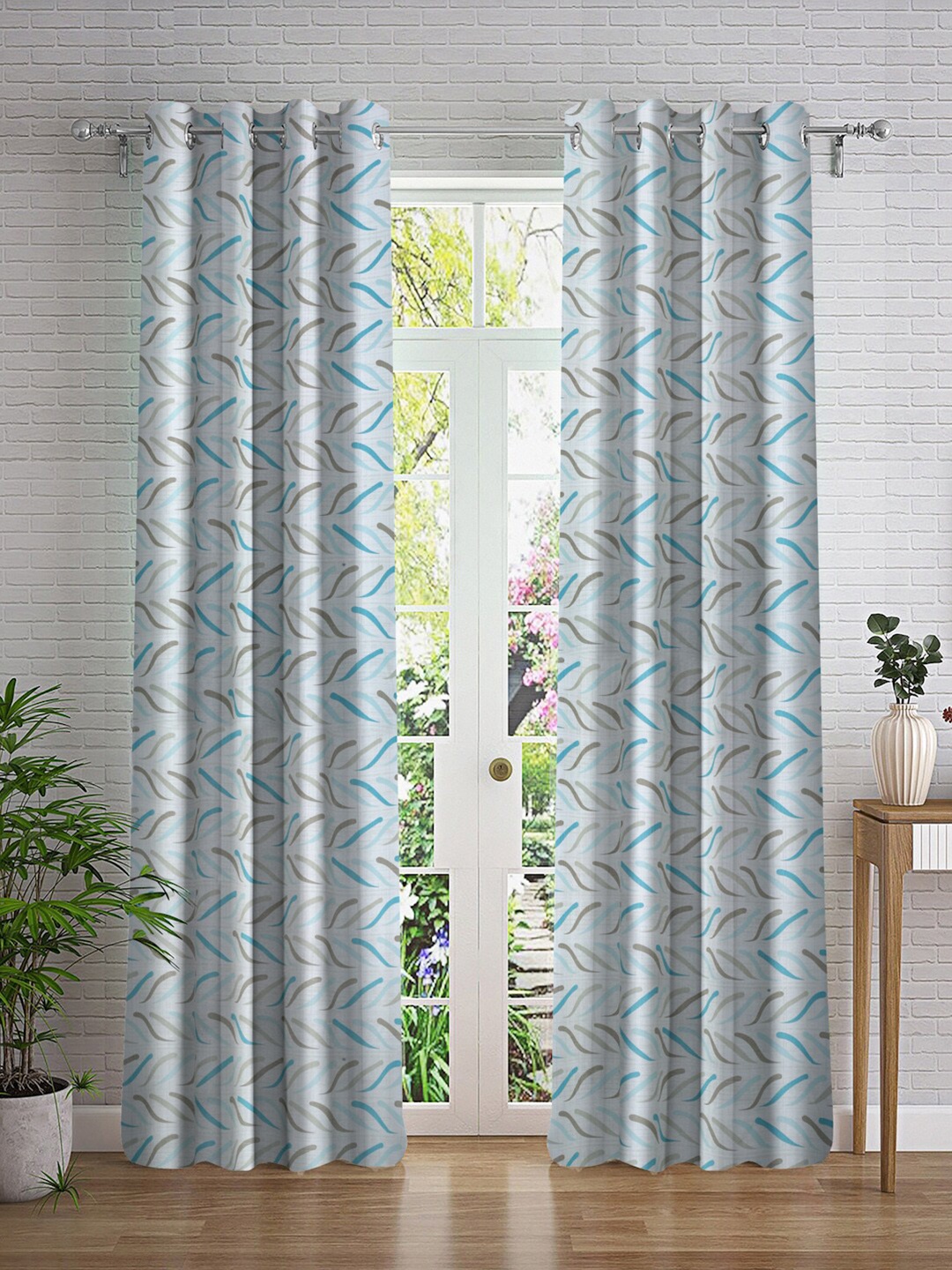 

Cortina White & Blue 2 Pieces Printed Sheer Door Curtain