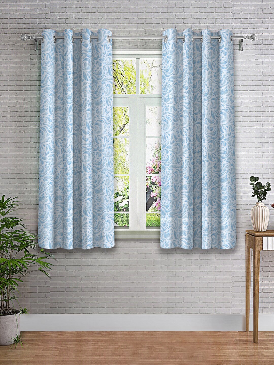 

Cortina Blue & White 2 Pieces Ethnic Motifs Printed Window Curtain