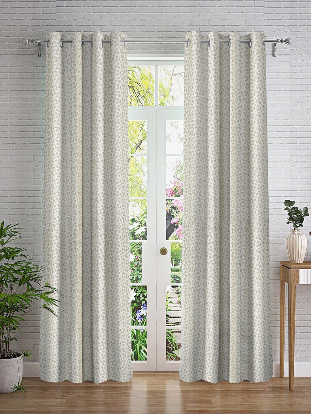 

Cortina White & Brown 2 Pieces Abstract Printed Door Curtain