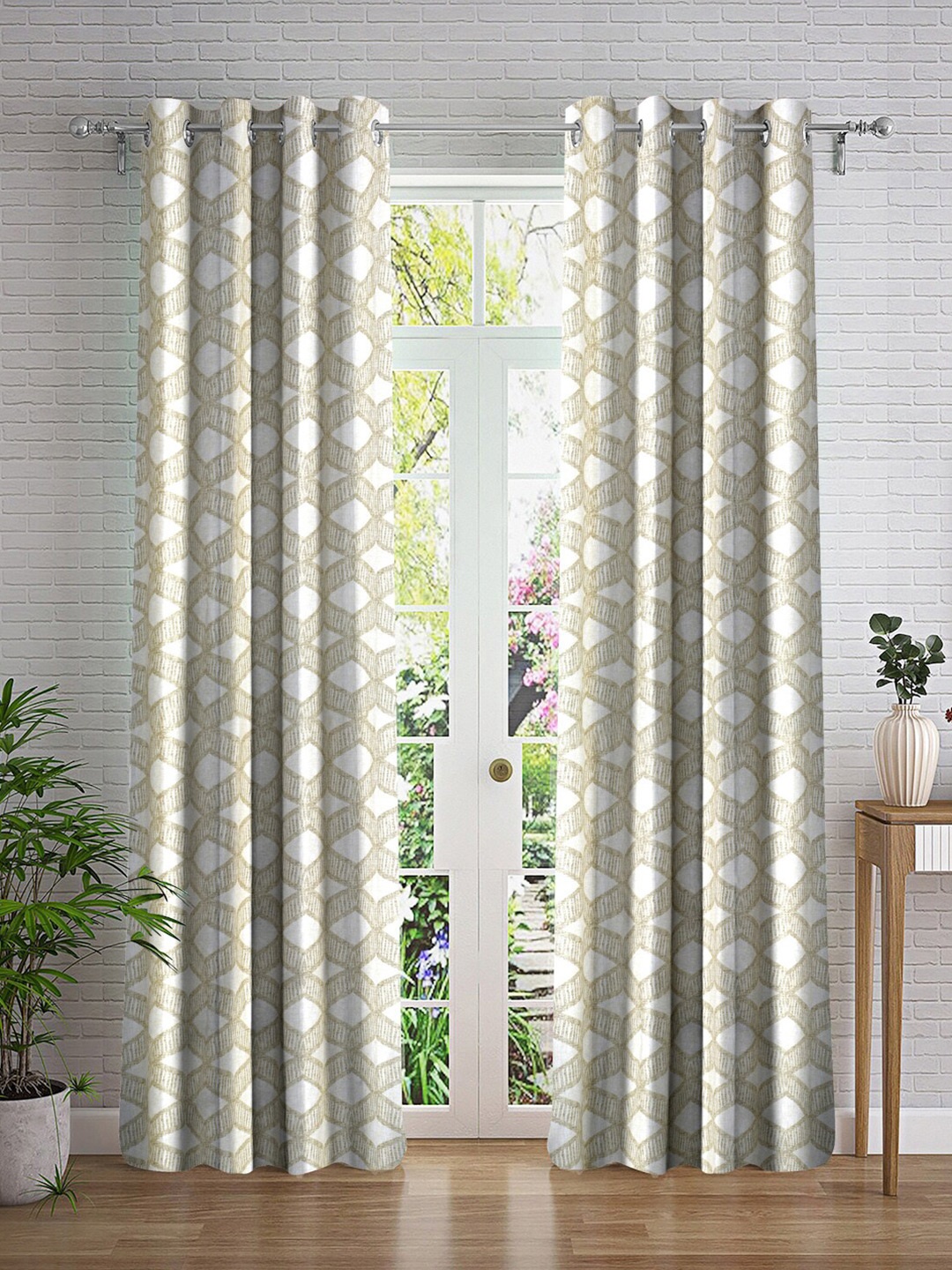 

Cortina Beige & White 2 Pieces Geometric Printed Door Curtain