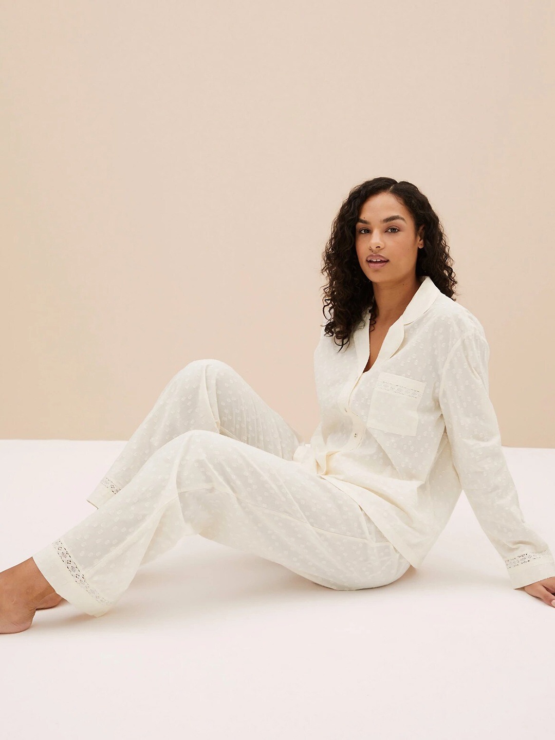 

Marks & Spencer Lapel Collar Pure Cotton Night Suit, Cream