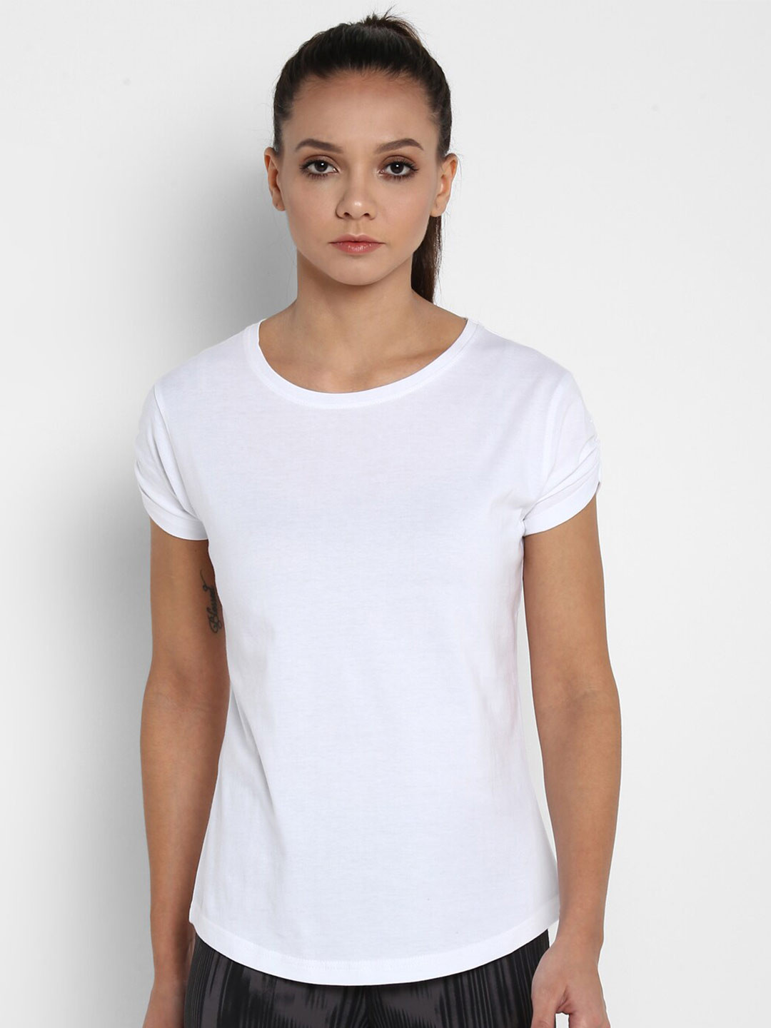 

appulse Round Neck Slim Fit Cotton T-shirt, White