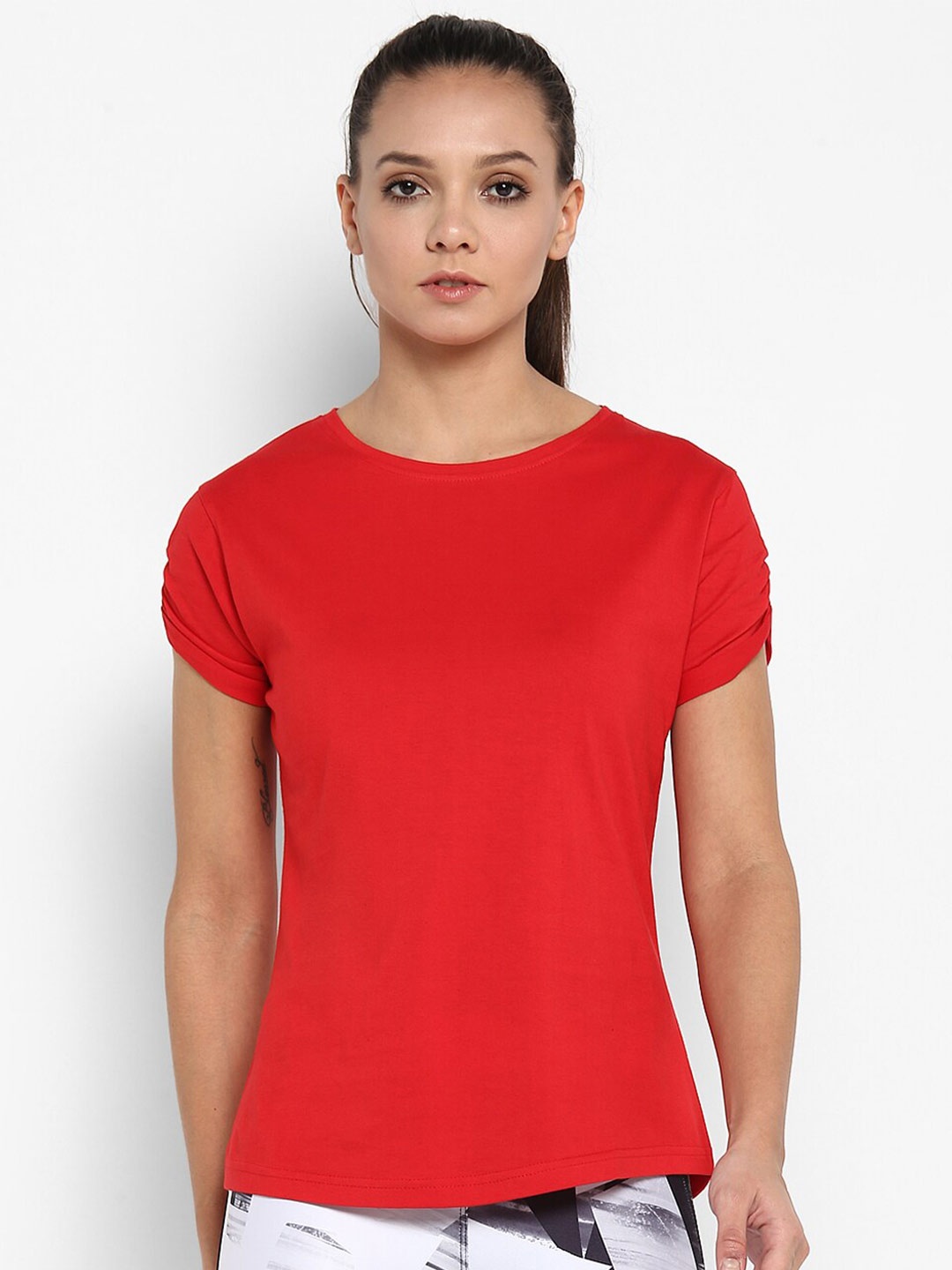 

appulse Round Neck Slim Fit Cotton T-shirt, Red
