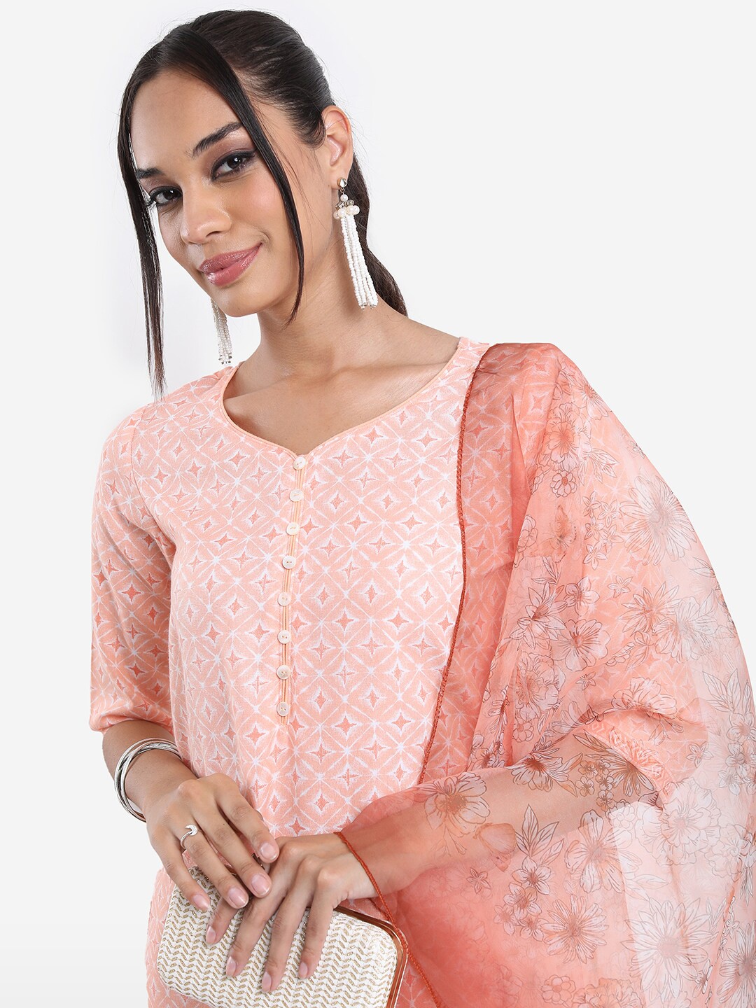

KETCH Ethnic Motifs Printed V-Neck Kurta with Palazzos & Dupatta, Peach
