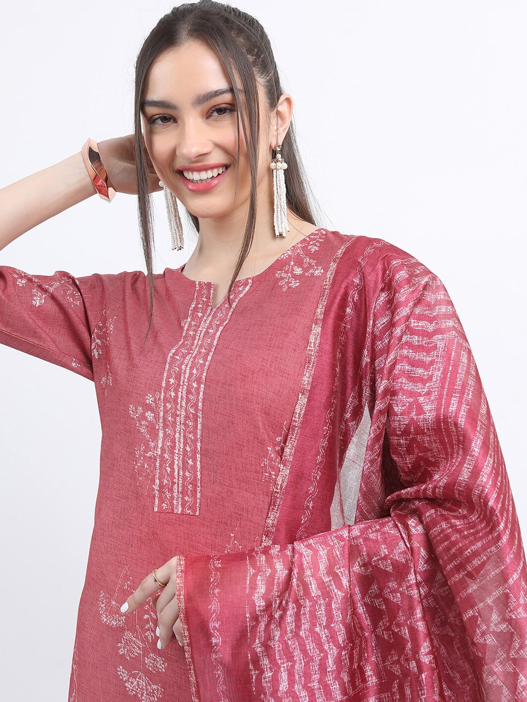 

KETCH Notched Neck Floral Printed Straight Kurta with Palazzos & Dupatta, Red