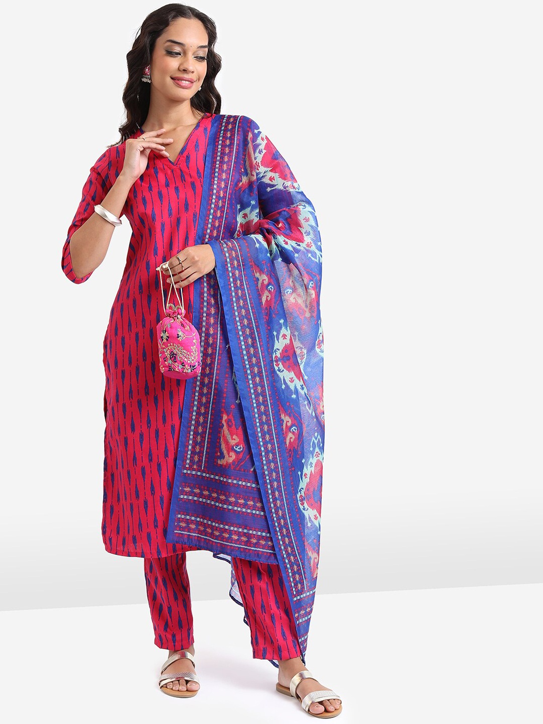 

KETCH Abstract Printed Kurta with Trousers & Dupatta, Pink