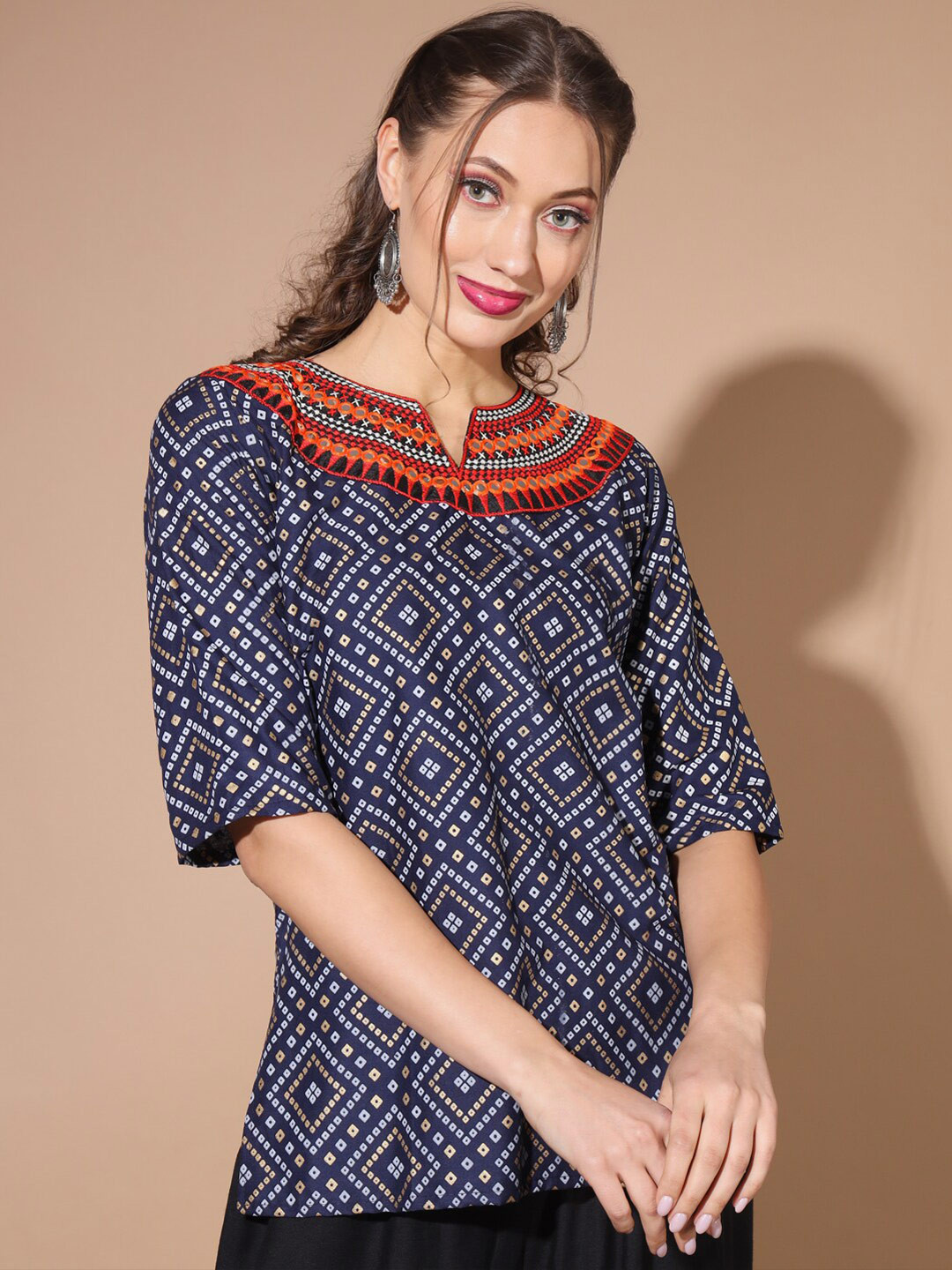 

BUY NEW TREND Embroidered Ethnic Motifs Printed Round Neck Short Sleeves Top, Navy blue