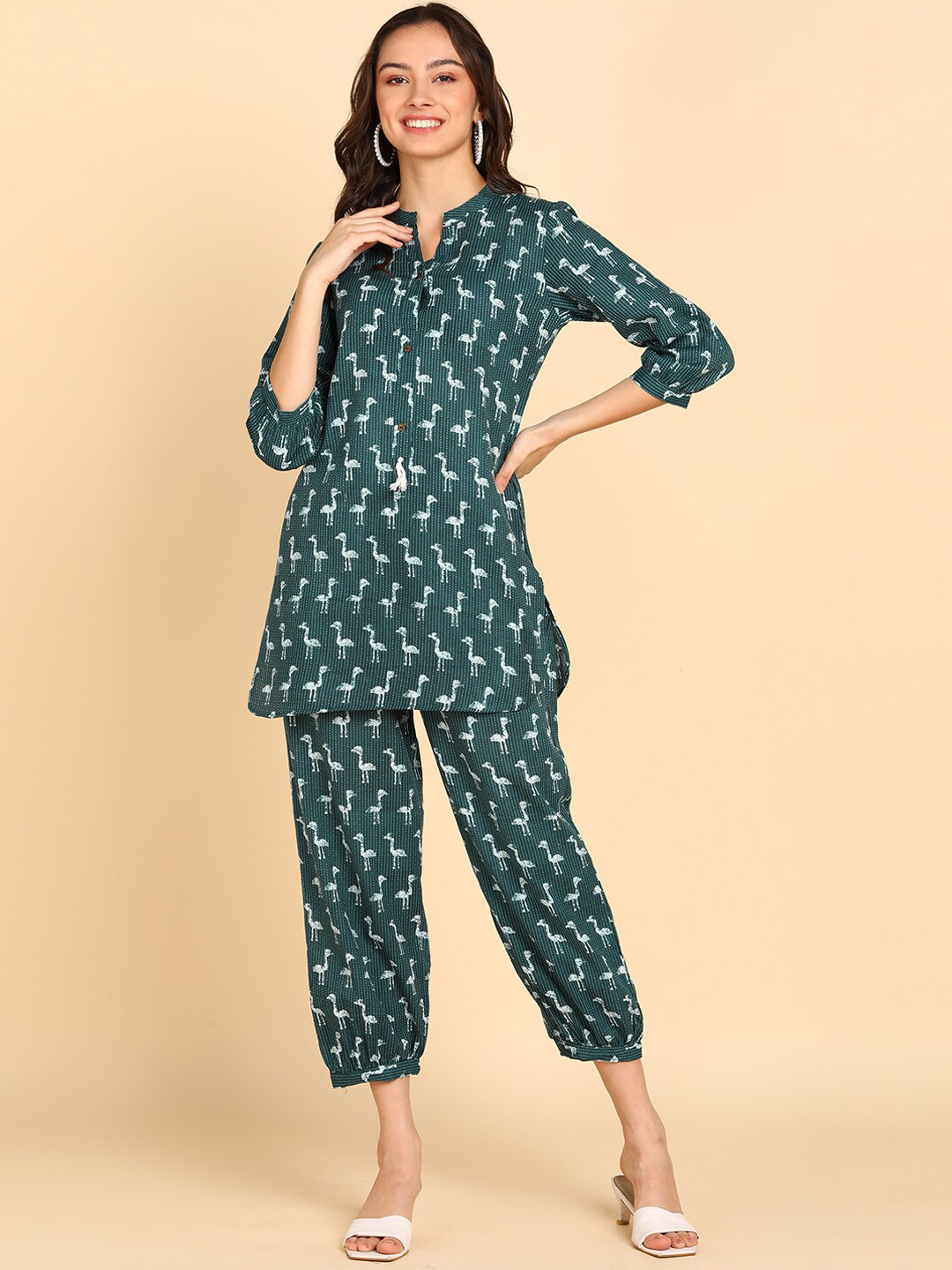 

BLOCKS OF INDIA Conversational Printed Pure Cotton Tunic & Trousers, Blue