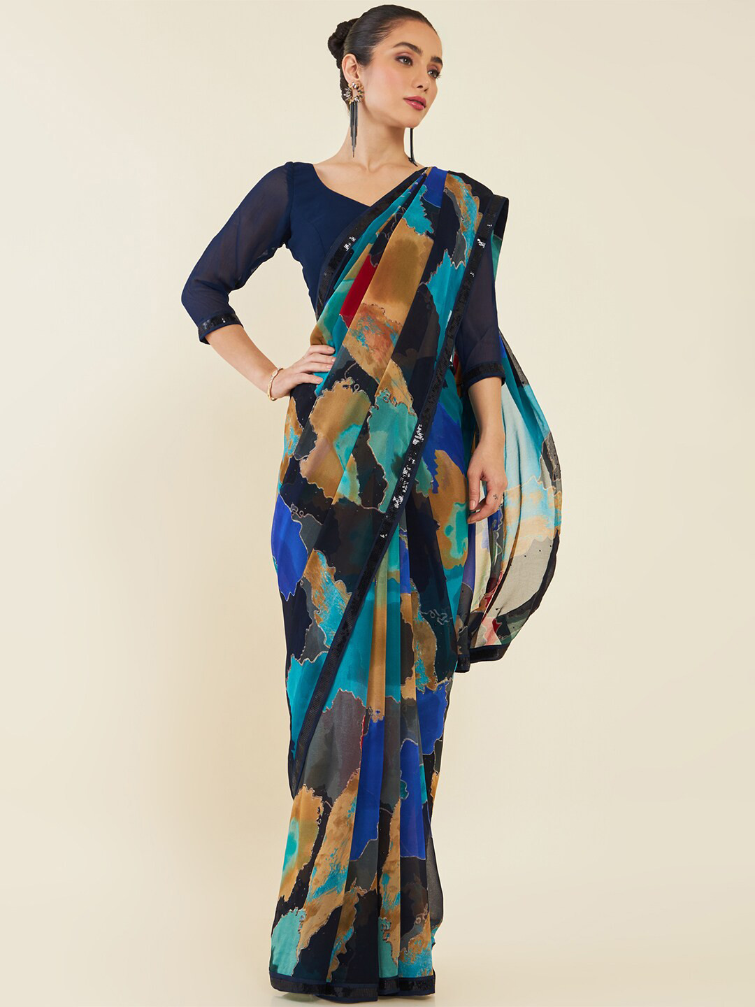 

Soch Abstract Printed Sequinned Saree, Black