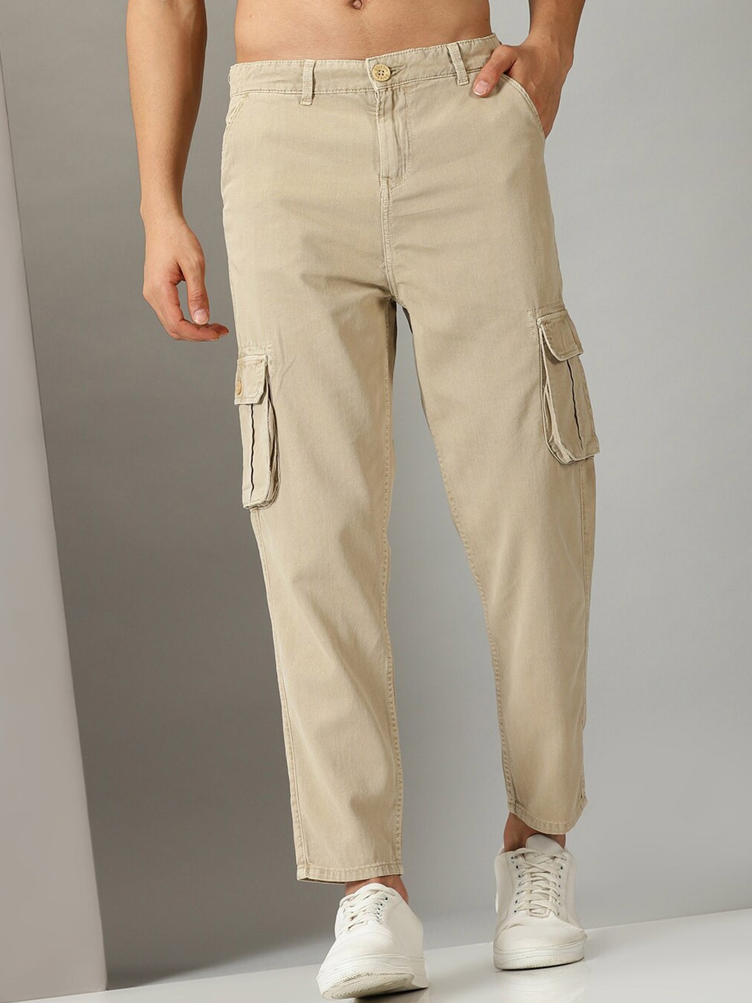 

Old Grey Men Relaxed Loose Fit Cotton Cargos Trousers, Beige