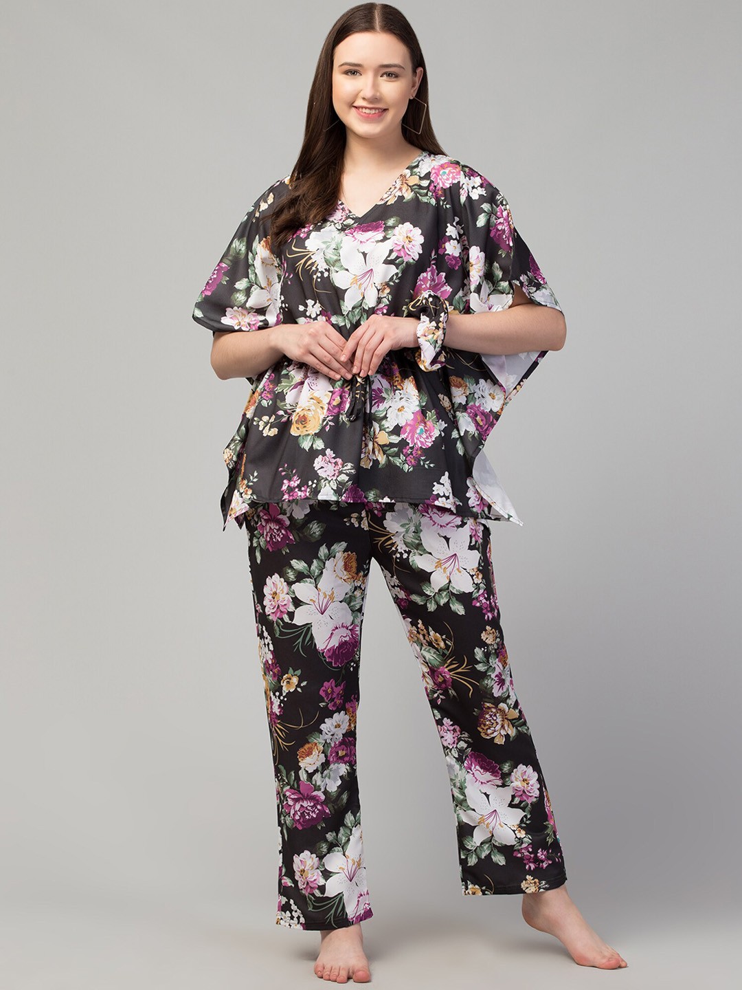 

FFLIRTYGO Floral Printed Kaftan Night Suit, Black