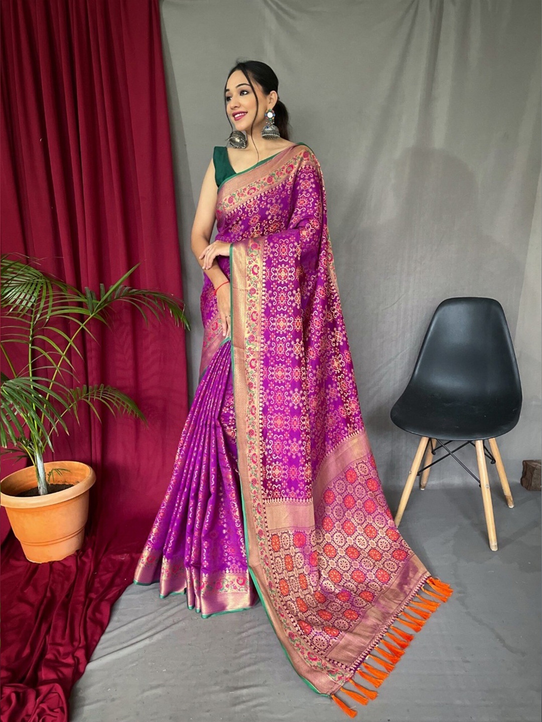 

Mitera Ethnic Motif Silk Blend Patola Zari Saree With Tassel, Purple