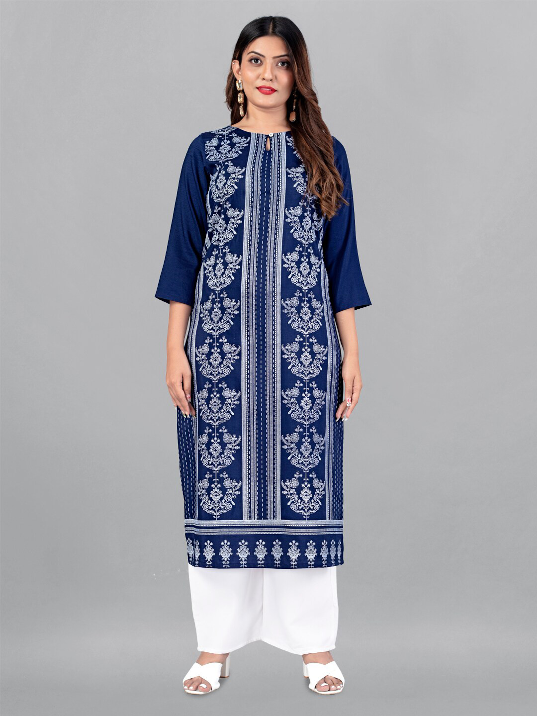 

FASHION DREAM Ethnic Motifs Printed Panelled Cotton Silk Kurta, Navy blue