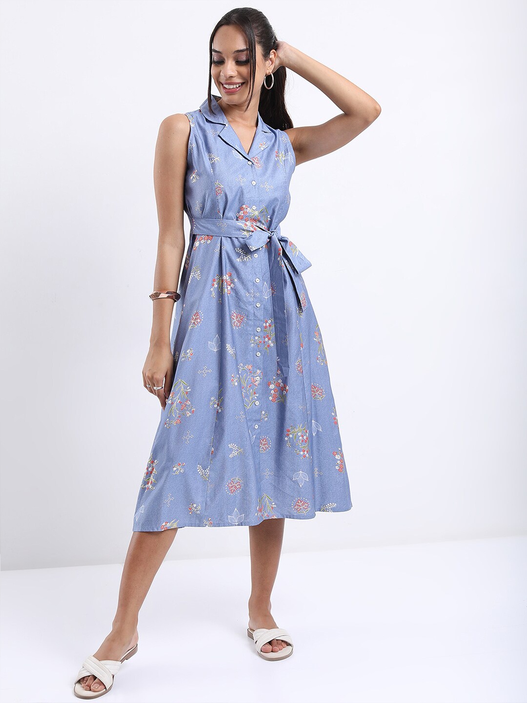 

Vishudh Spread Collar Floral Printed Tie Up A-Line Midi Dress, Blue