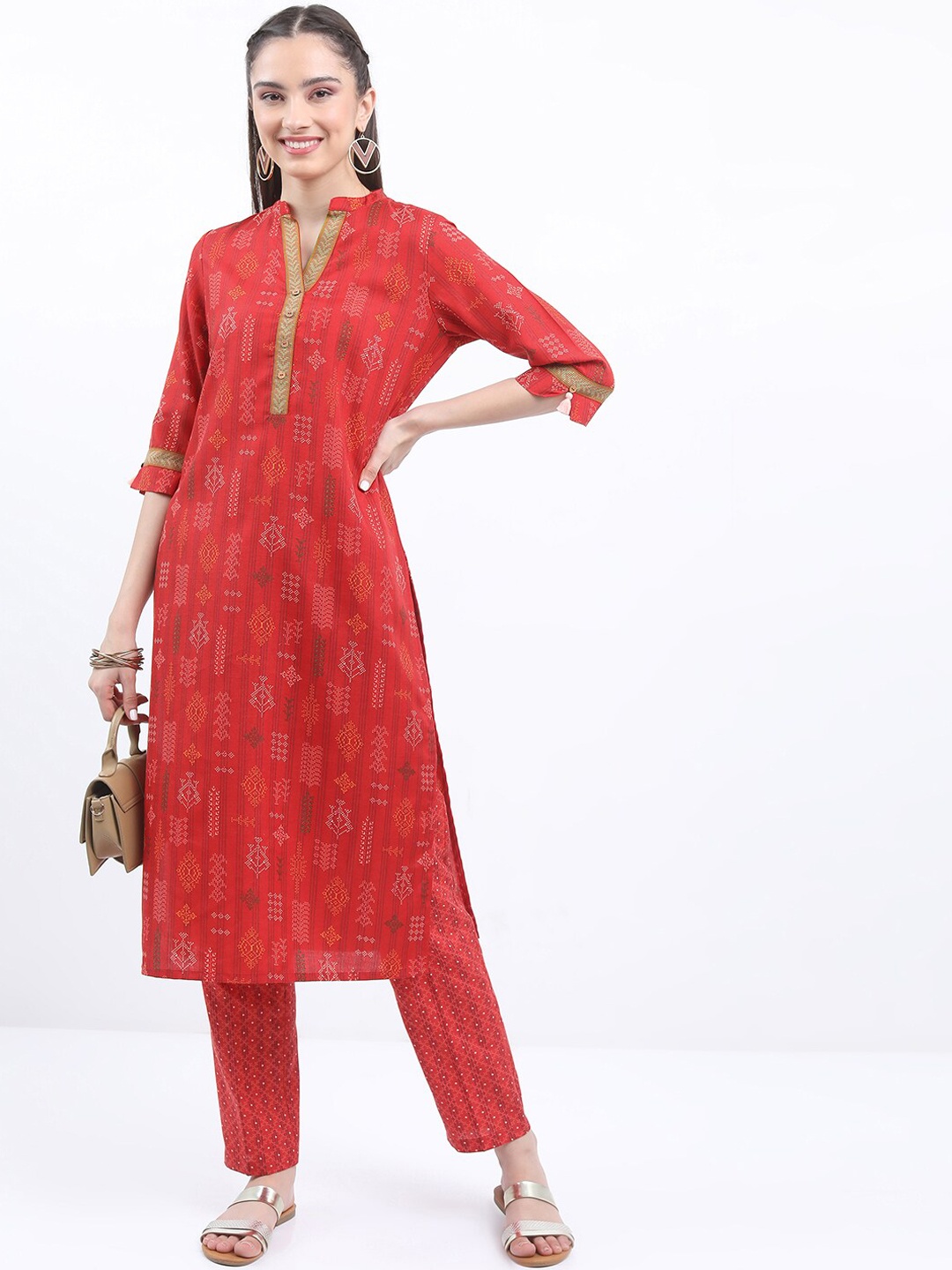 

Vishudh Ethnic Motifs Printed Regular Kurta With Trousers, Rust