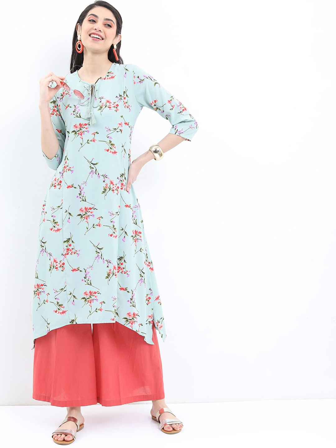 

Vishudh Floral Printed Tie Up Neck Cotton A-Line Kurta, Blue