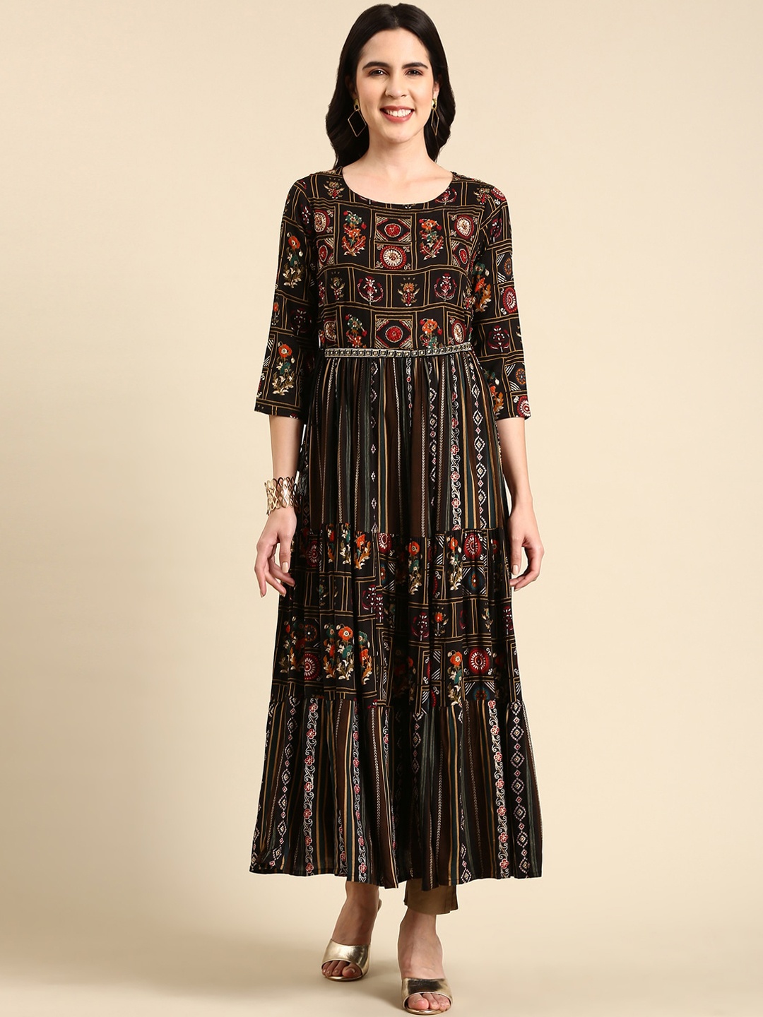 

SHOWOFF Ethnic Motifs Printed Round Neck Anarkali Kurta, Black