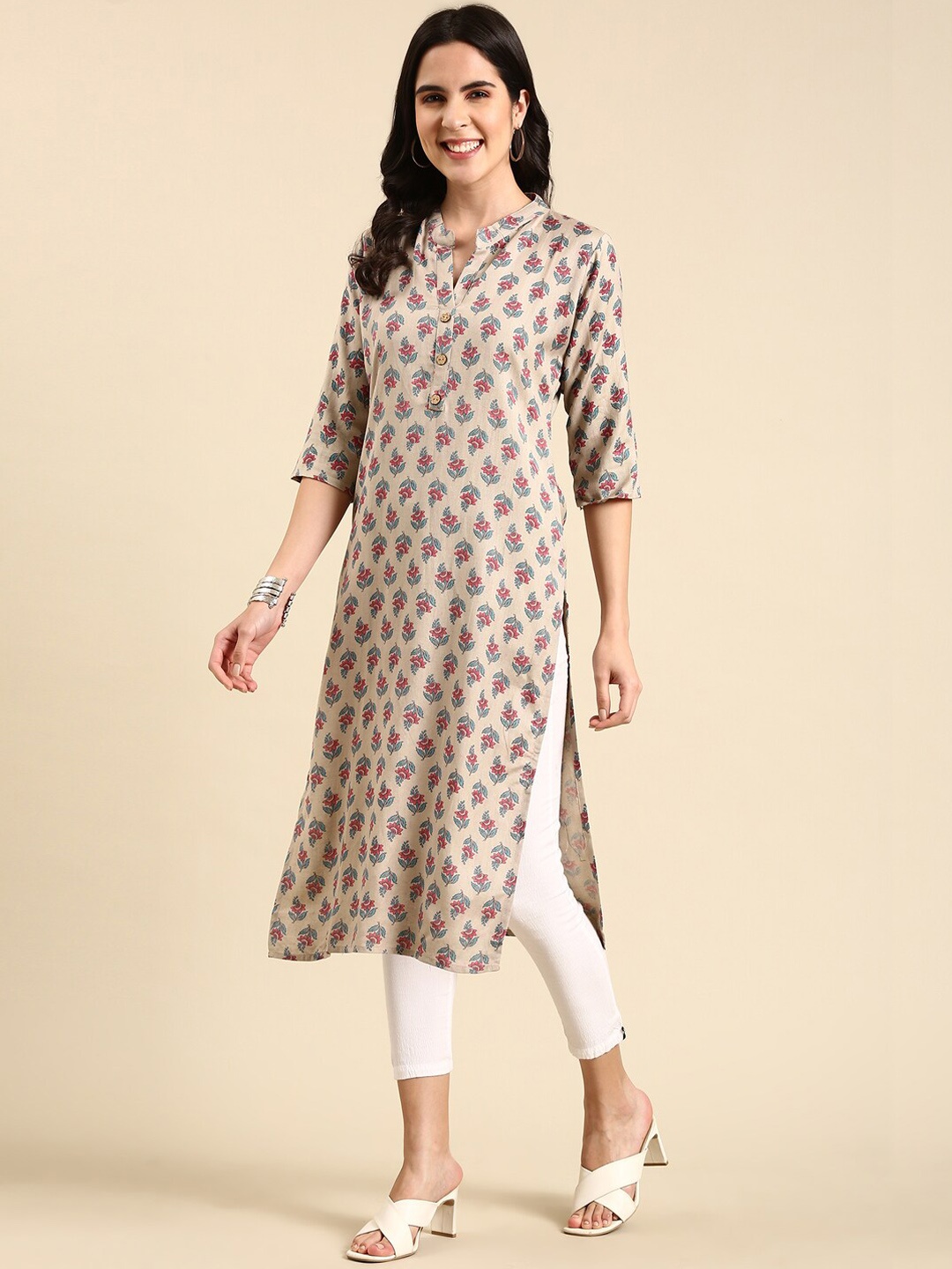 

SHOWOFF Mandarin Collar Floral Printed Straight Kurta, Taupe
