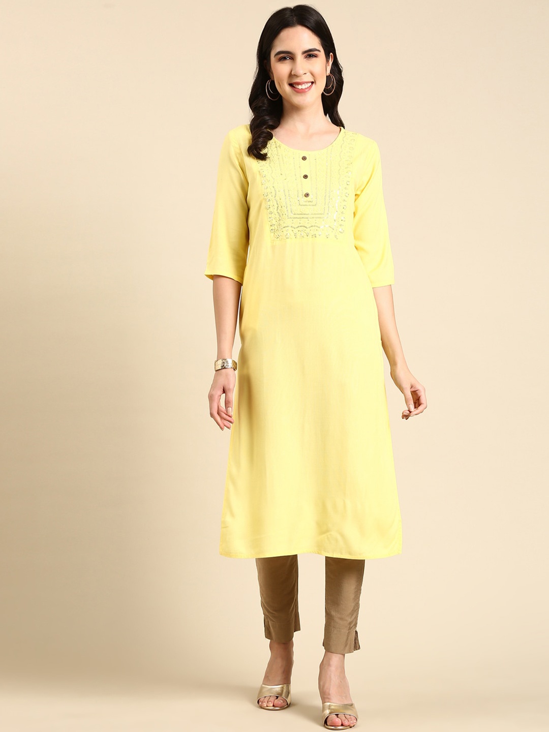 

SHOWOFF Ethnic Motif Yoke Design Sequined Straight Kurta, Yellow