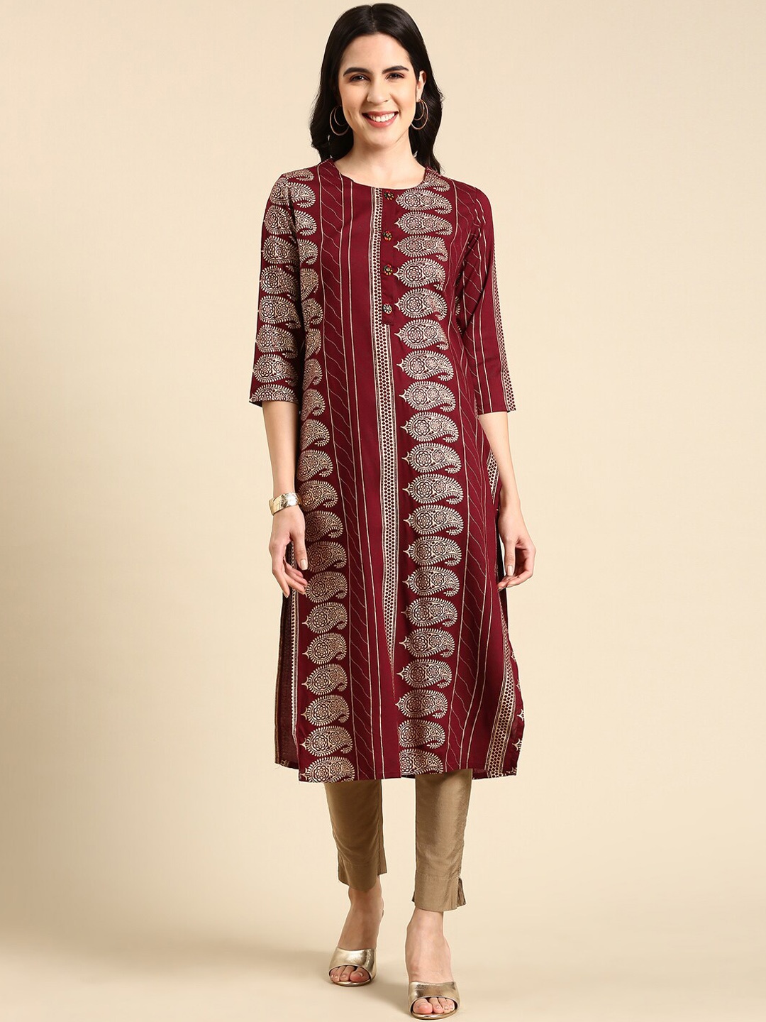 

SHOWOFF Printed Sequinned Kurta, Burgundy