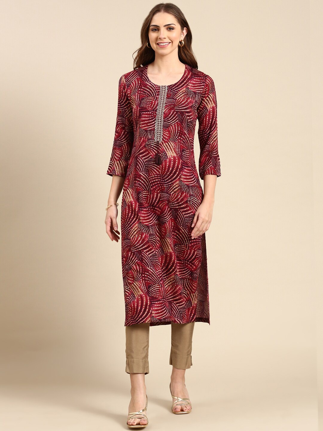 

SHOWOFF Ethnic Motifs Printed Gotta Patti Cotton Kurta, Burgundy