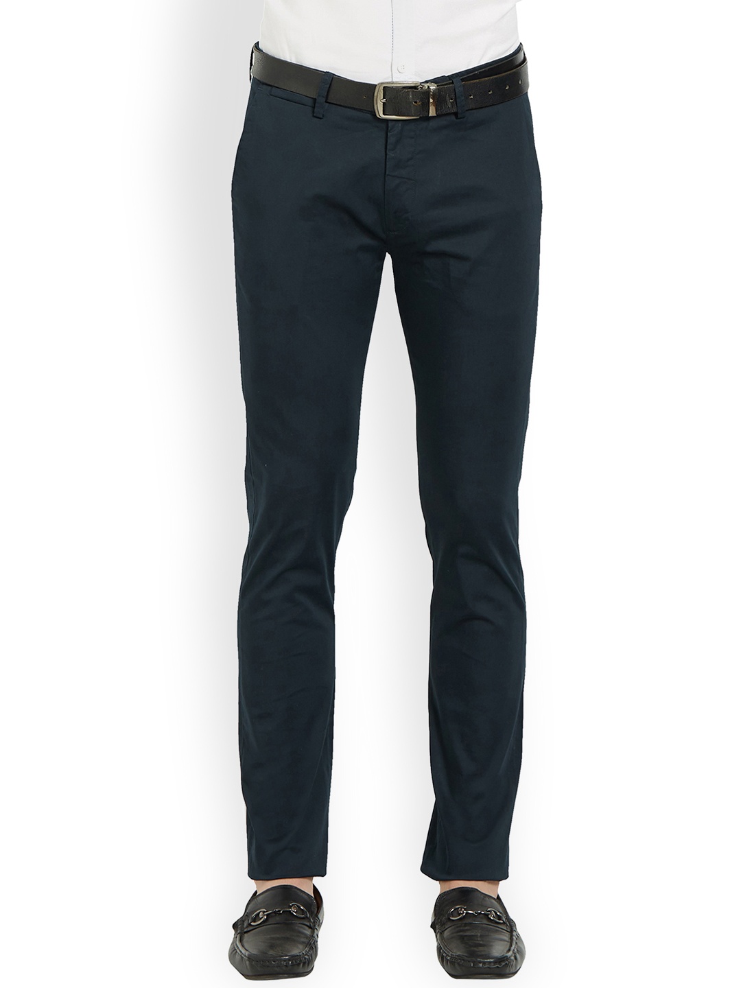 

SPYKAR Men Navy Relaxed Slim Fit Solid Regular Trousers, Navy blue