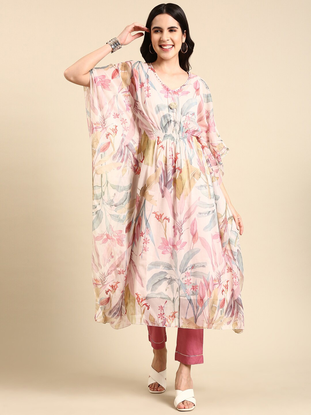 

SHOWOFF Floral Printed Kaftan Kurta with Trousers, Off white