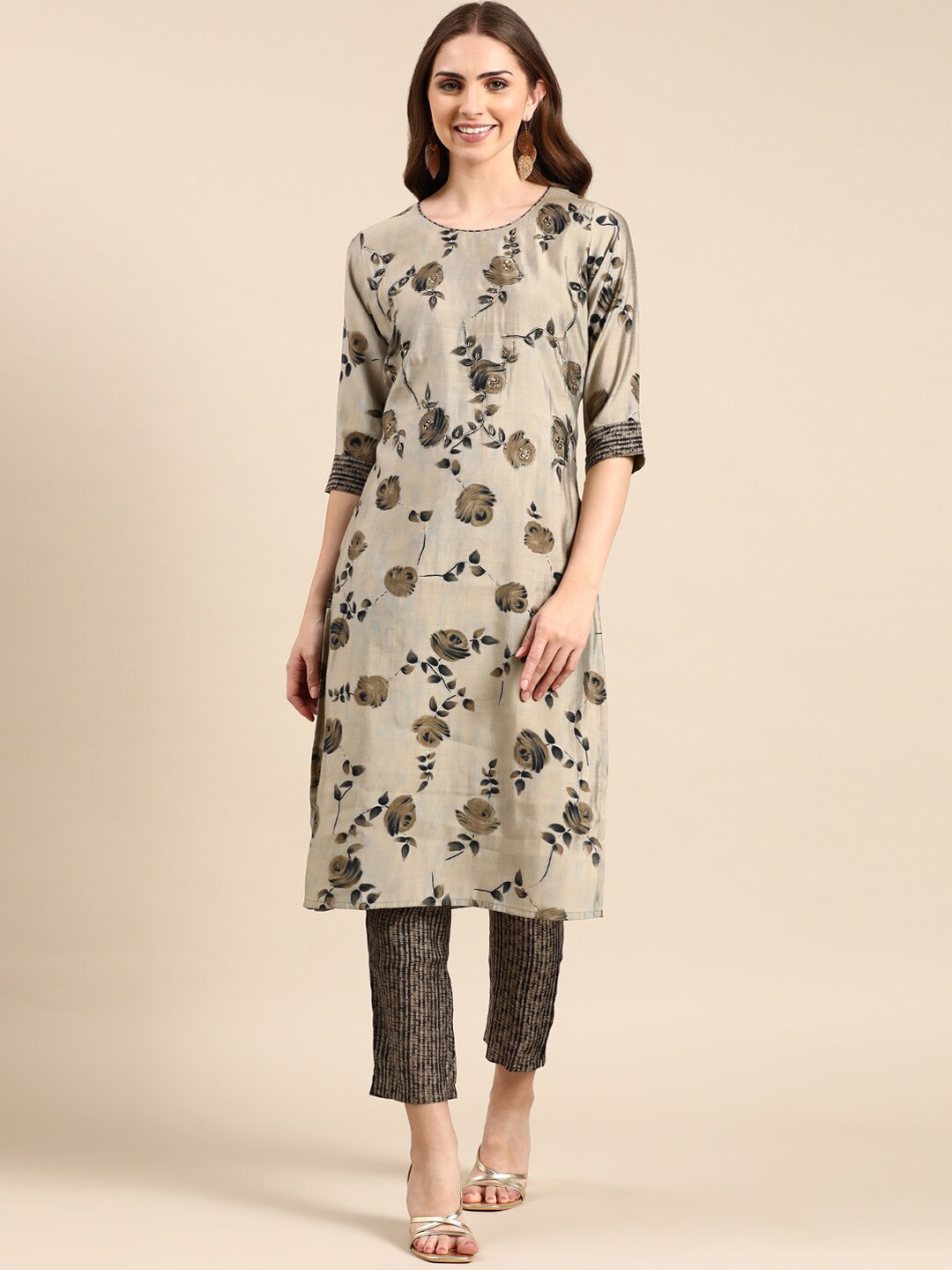 

SHOWOFF Floral Printed Zari Kurta with Trousers, Taupe