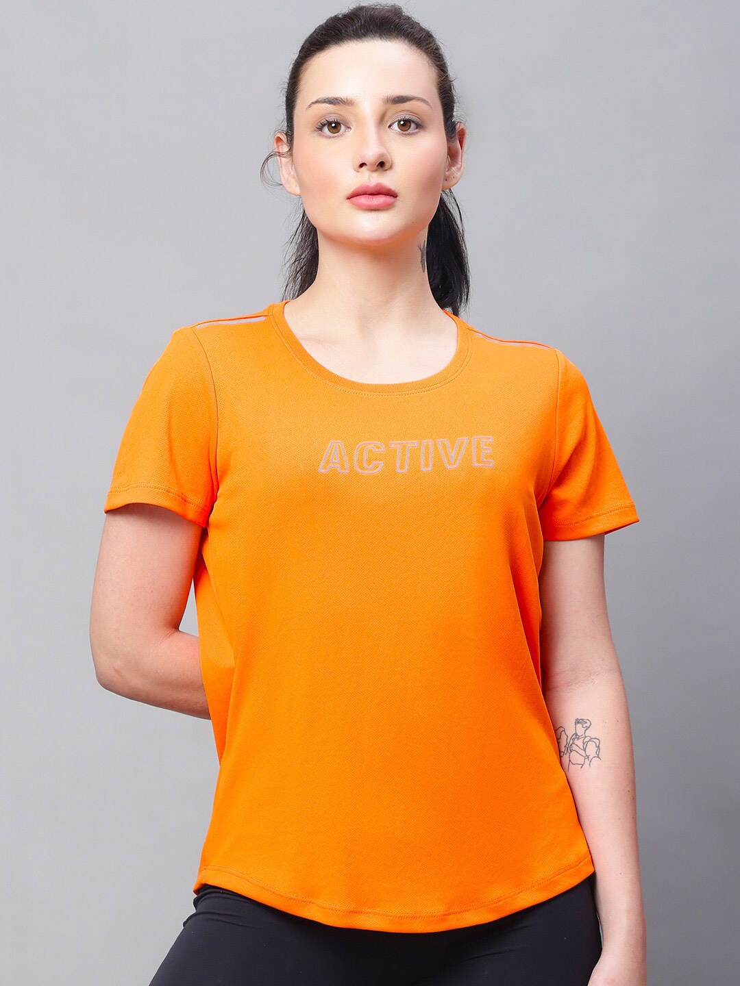 

PERFKT-U Typography Printed T-shirt, Orange