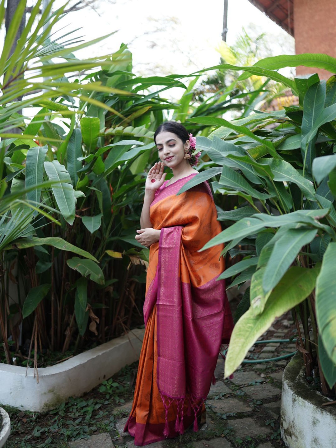 

TIEXA Ethnic Motif Woven Design Zari Pure Silk Banarasi Saree, Orange