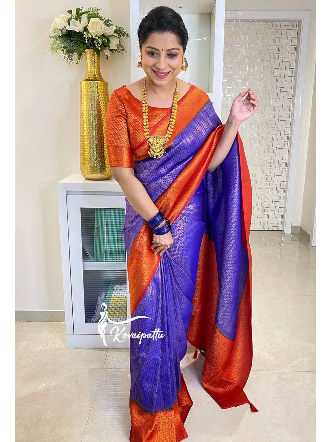

TIEXA Ethnic Motifs Woven Design Zari Pure Silk Banarasi Saree, Blue