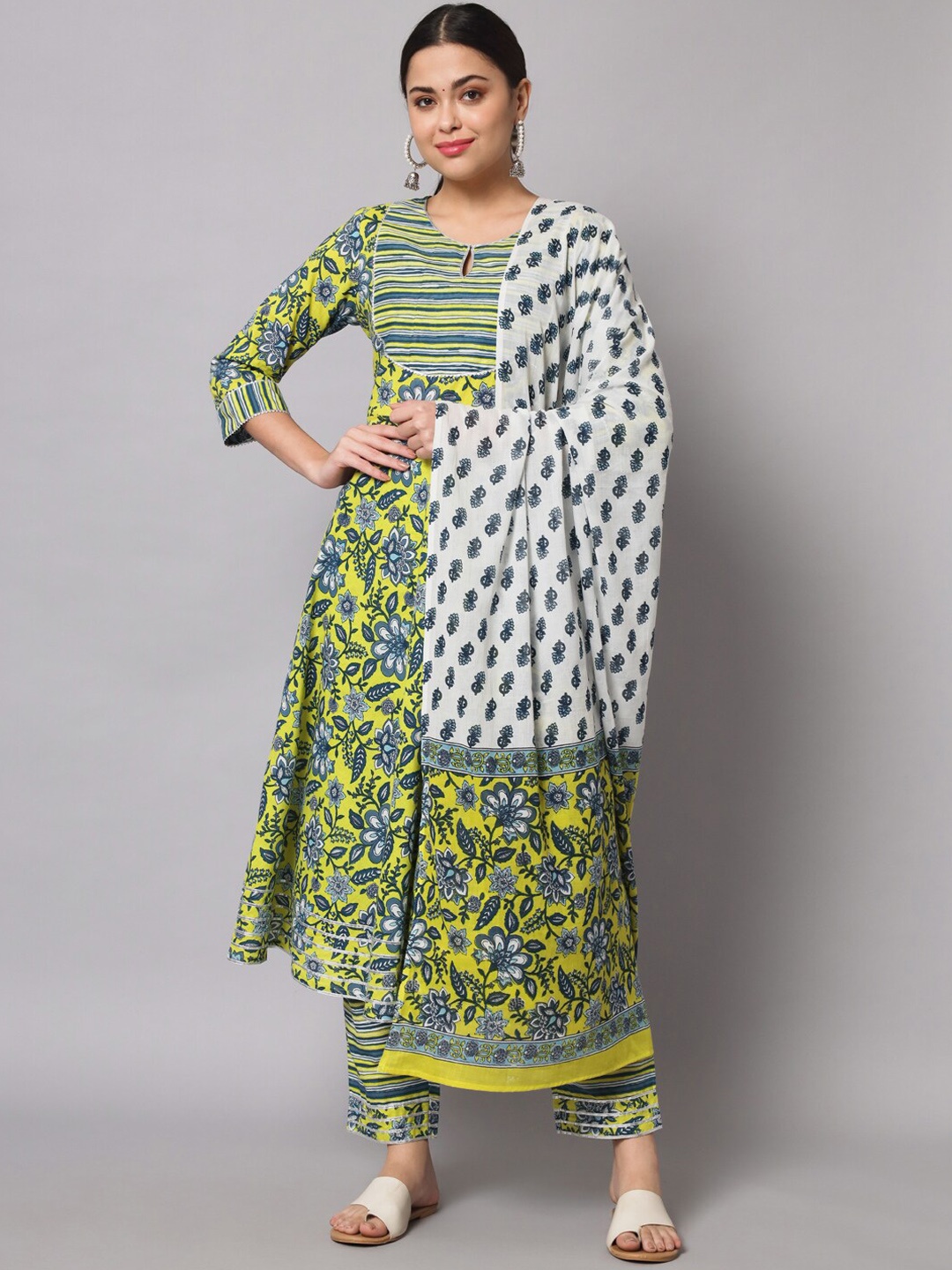 

Sutidora Ethnic Motifs Printed Gotta Patti Pure Cotton Kurta with Trousers & Dupatta, Yellow