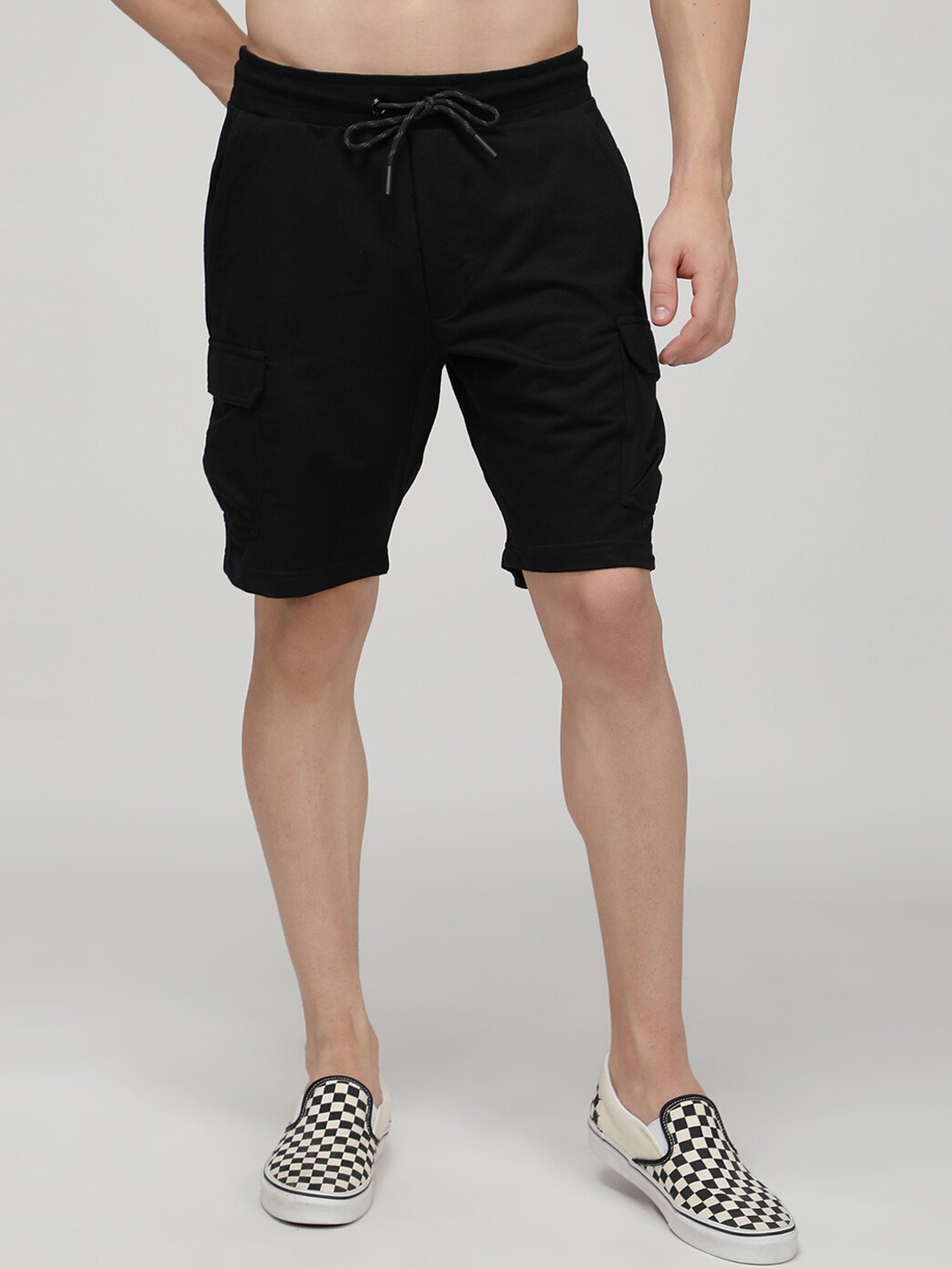 

SPORTO Men Mid-Rise Cotton Outdoor Cargo Shorts, Black