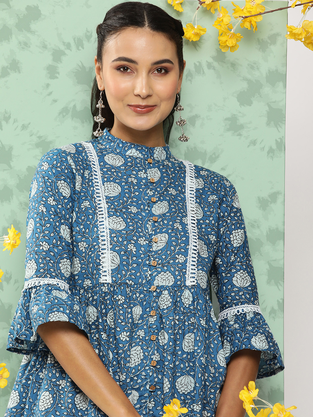 

Bhama Couture Mandarin Collar Printed Ethnic Tunic, Blue