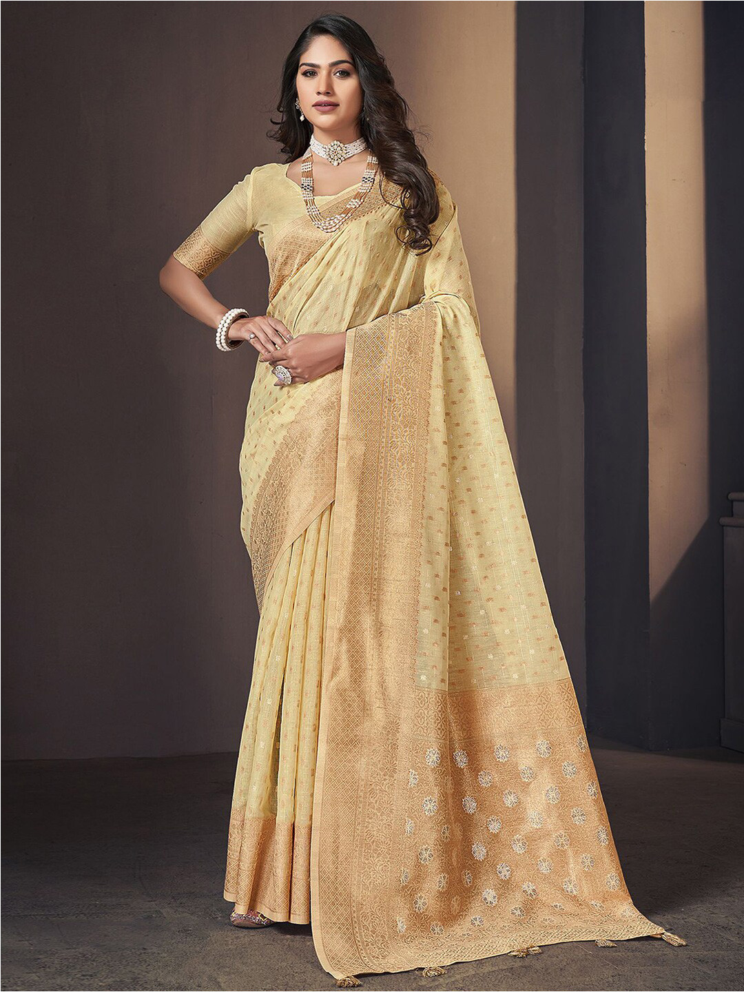 

Satrani Ethnic Motif Poly Cotton Zari Saree With Tassel, Cream