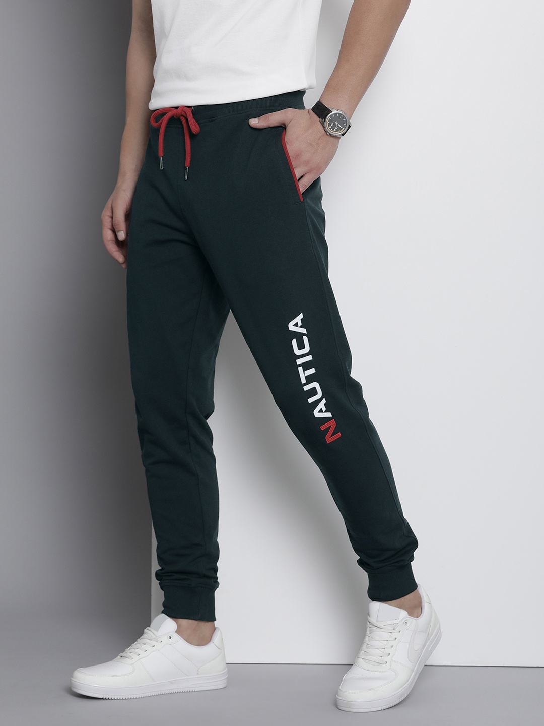 

Nautica Men Brand Logo Embroidered Joggers, Navy blue