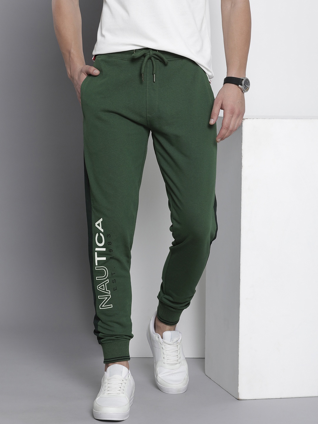 

Nautica Men Brand Logo Printed Joggers, Green