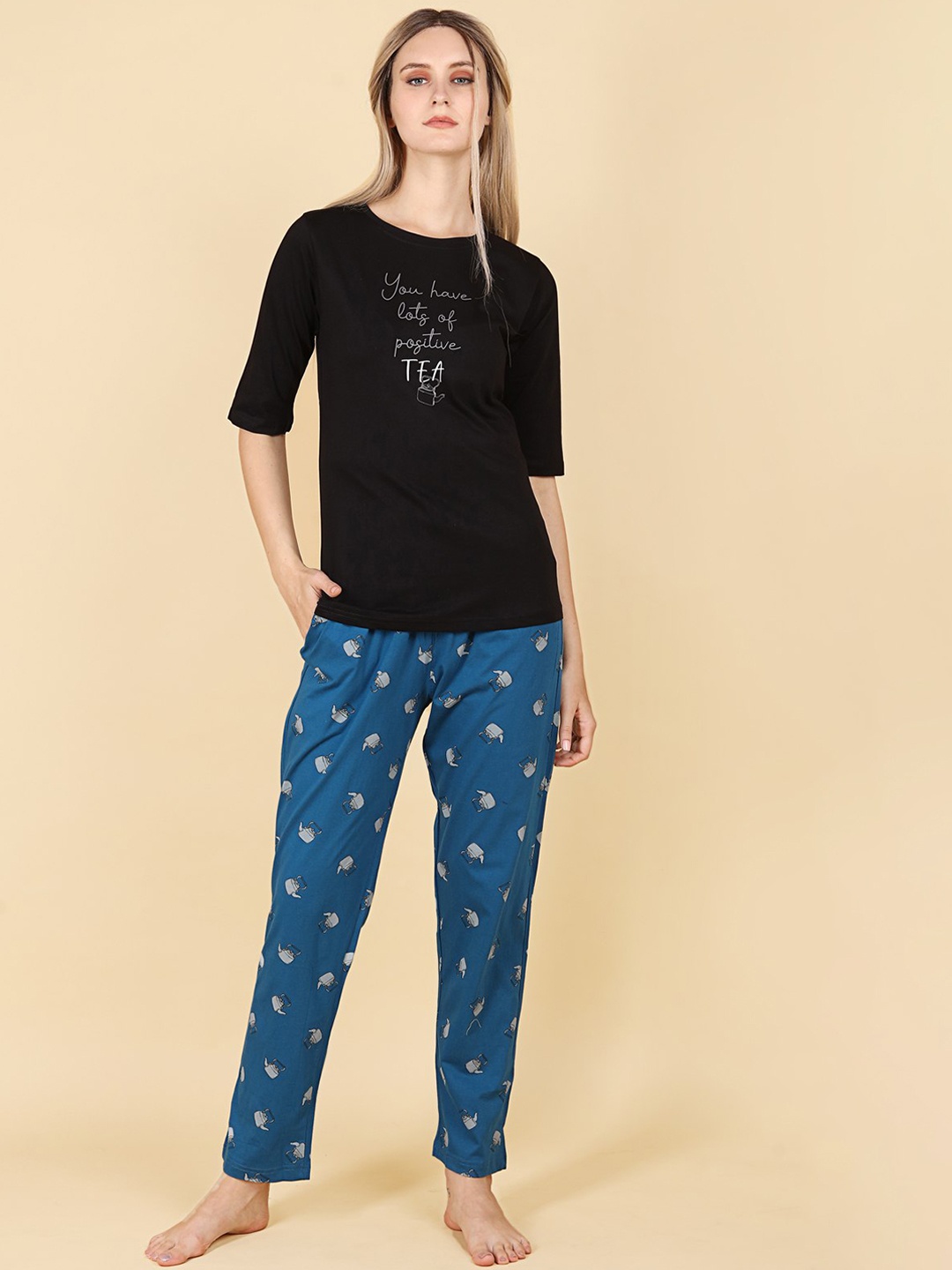 

ASPORA Typography Printed Organic Cotton Night Suit, Black