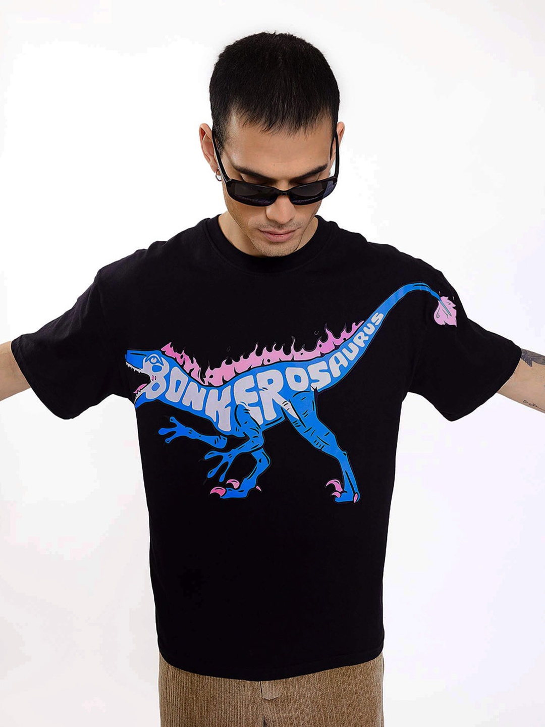 

Bonkers Corner Black Graphic Printed Drop-Shoulder Sleeves Oversize Cotton T-shirt
