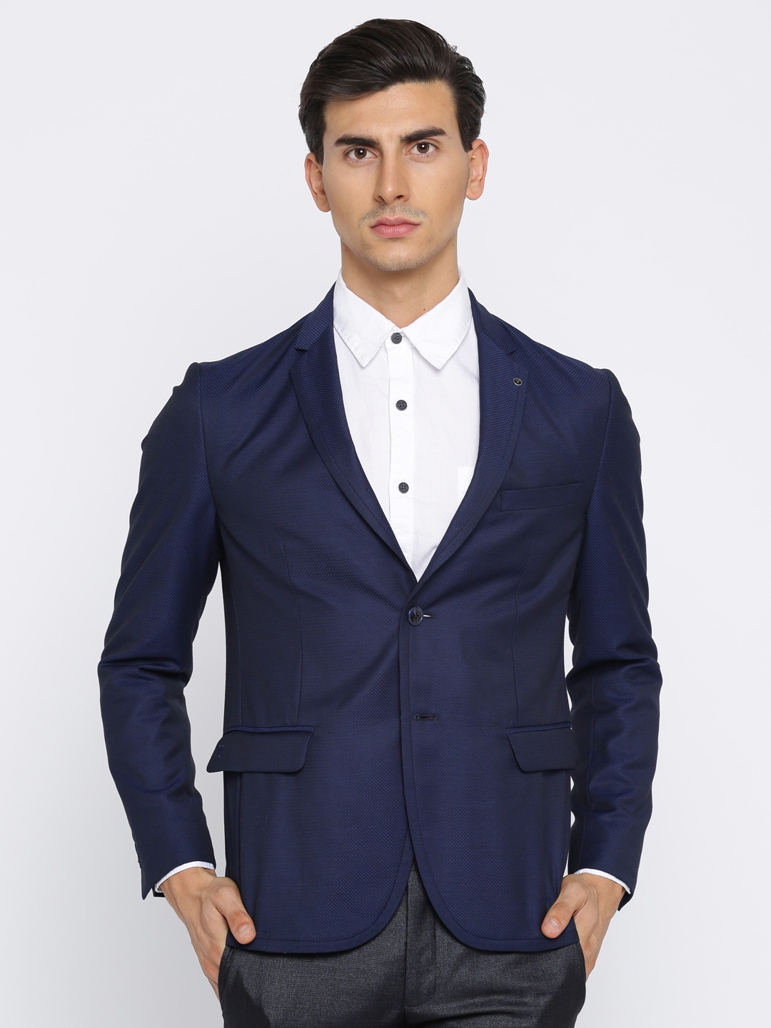 

V Dot Blue Self-Design Super Slim Fit Single-Breasted Formal Blazer
